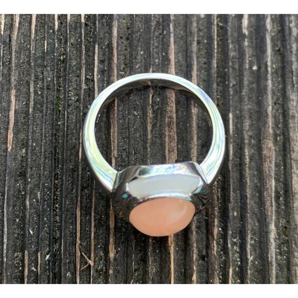 Pink Aventurine, Mother of Pearl, and Sterling Silver Ring - Picture 4 of 5